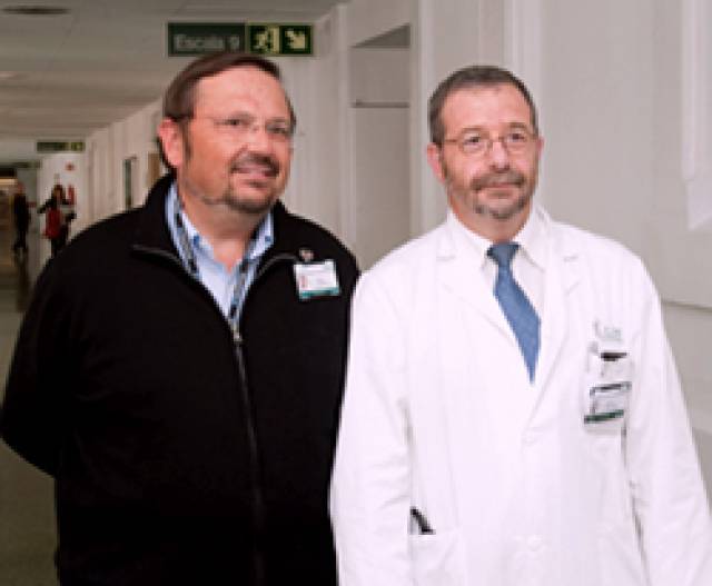 Dr. Jiménez (esquerra) i Dr. Navasa (dreta)